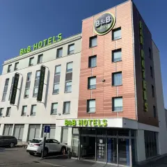 B&B hotel: Tradycja czy sieć? Kluczowe różnice i wybór noclegu