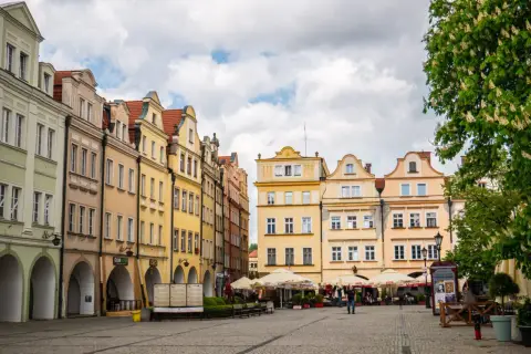 Jelenia Góra: Atrakcje miasta i okolic - przewodnik po Karkonoszach