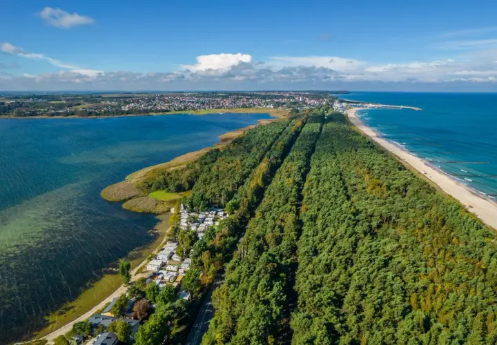 Hel i Półwysep: Co zwiedzić? Atrakcje, plaże i militarna historia