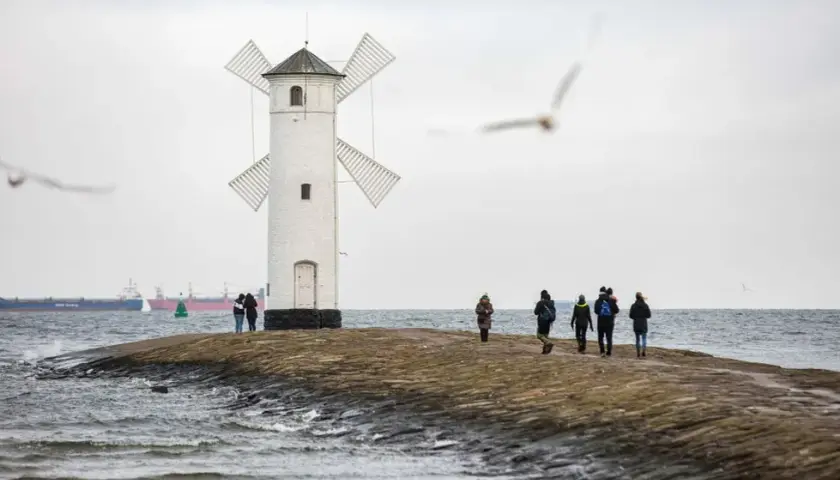 Świnoujście: 44 wyspy, plaża i atrakcje. Co warto zobaczyć?