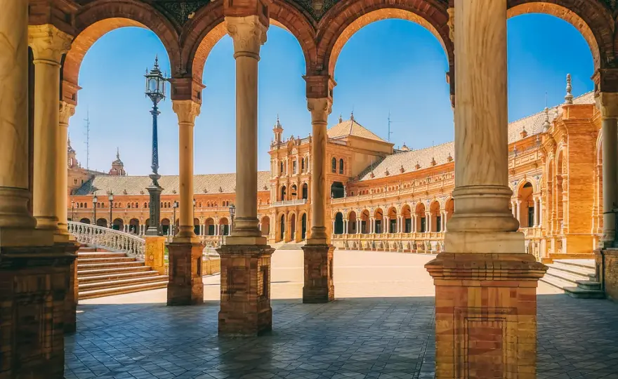 Andaluzja: Odkryj perły regionu i zaplanuj podróż marzeń