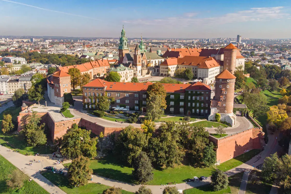 Co zwiedzić w Krakowie? Odkryj miasto z pasją!
